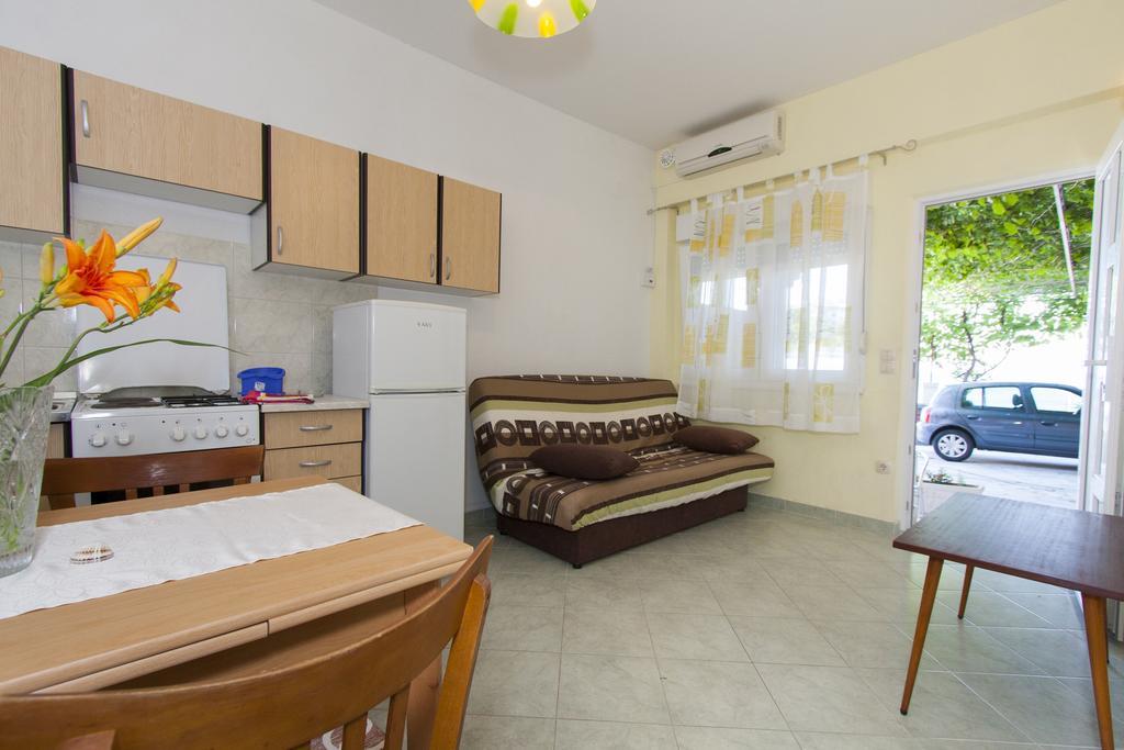 Apartment Mikulić Duće Zewnętrze zdjęcie