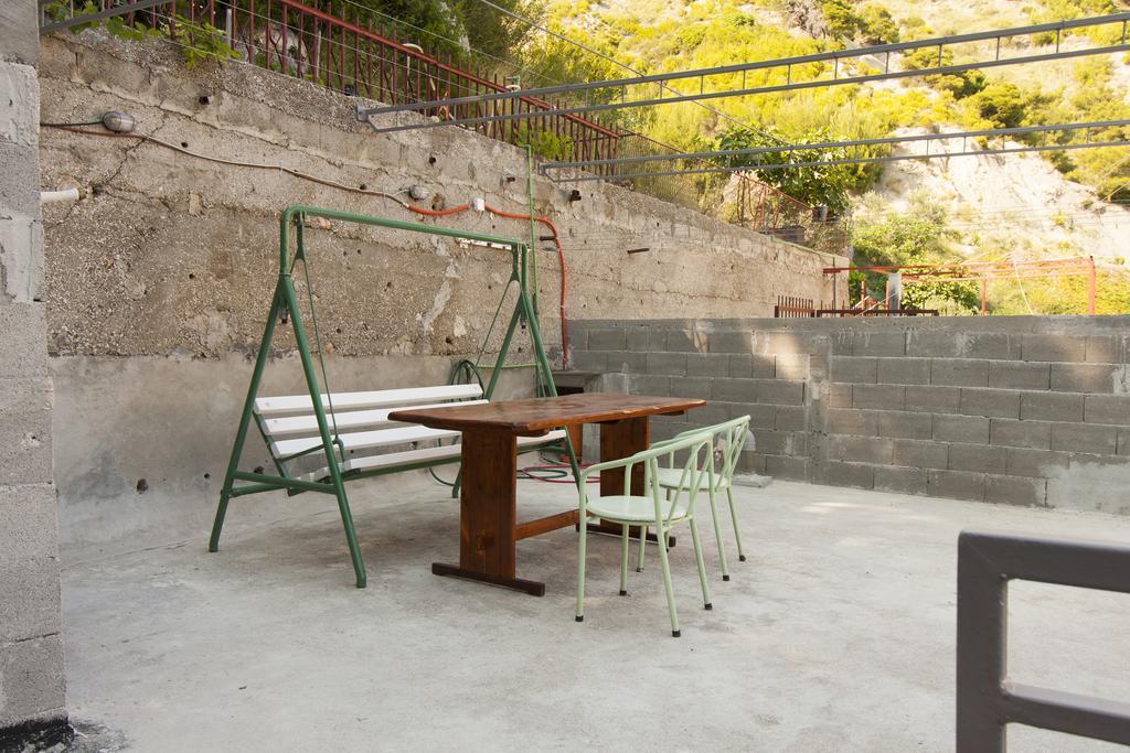 Apartment Mikulić Duće Zewnętrze zdjęcie